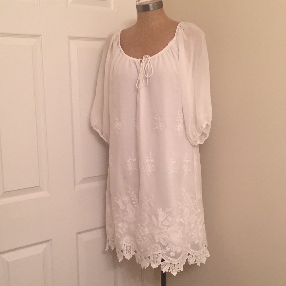 White Summer Dress 3/4 Sleeves Small - Picture 1 of 8